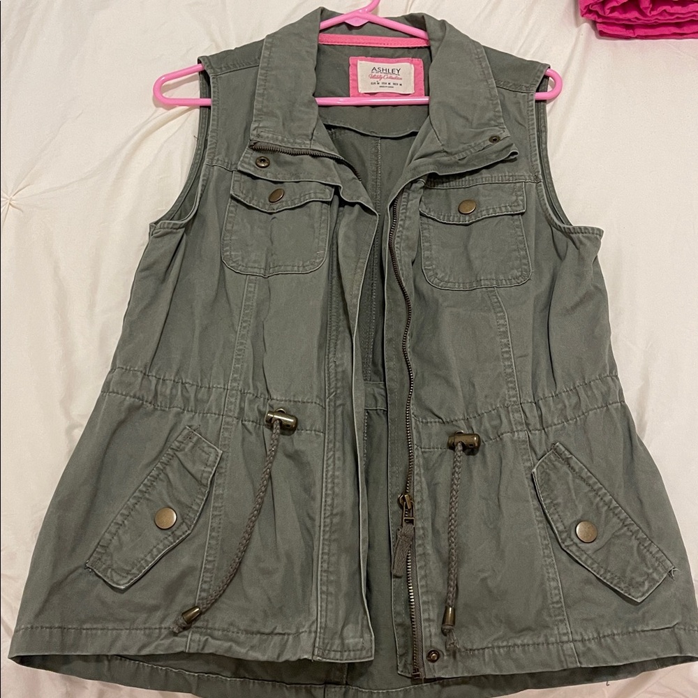 Ashley By 26 International Gray Utility Vest